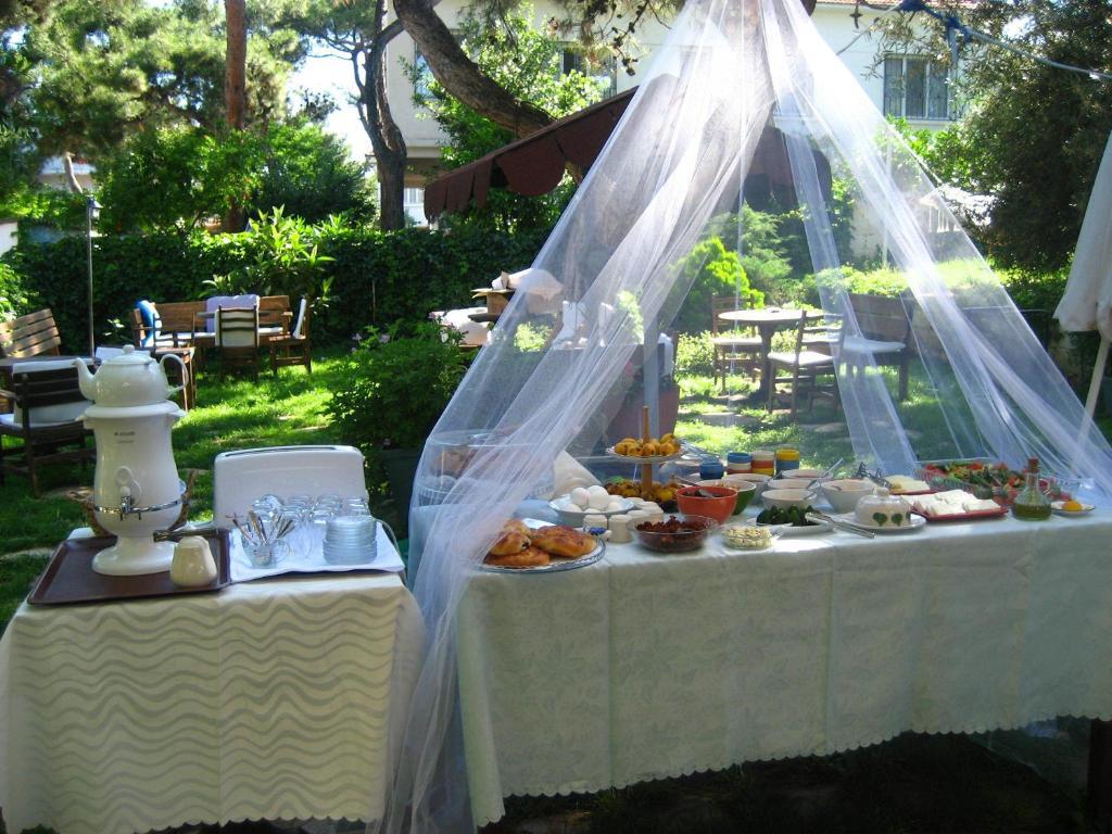 Mavi Pension Hotel Ayvalı Buitenkant foto
