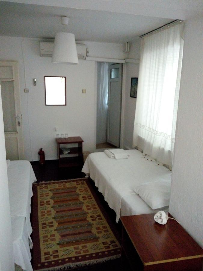 Mavi Pension Hotel Ayvalı Buitenkant foto