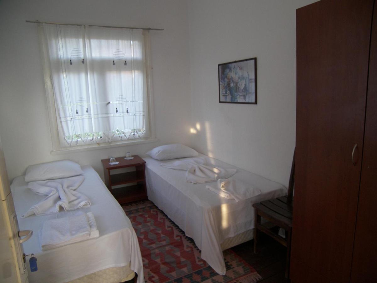 Mavi Pension Hotel Ayvalı Kamer foto